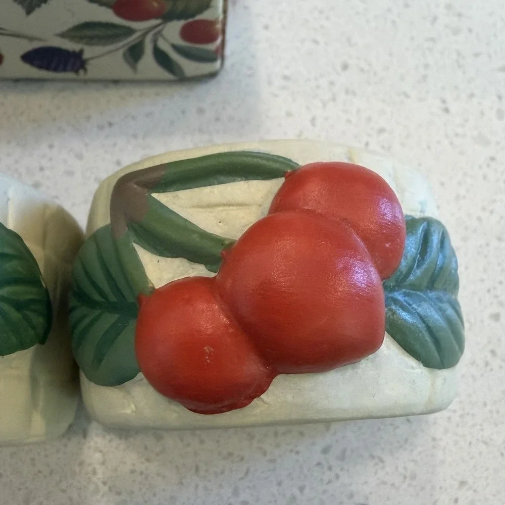 Vintage Country Orchard Set 4 Porcelain Napkin Rings Shabby Chic French Cottage